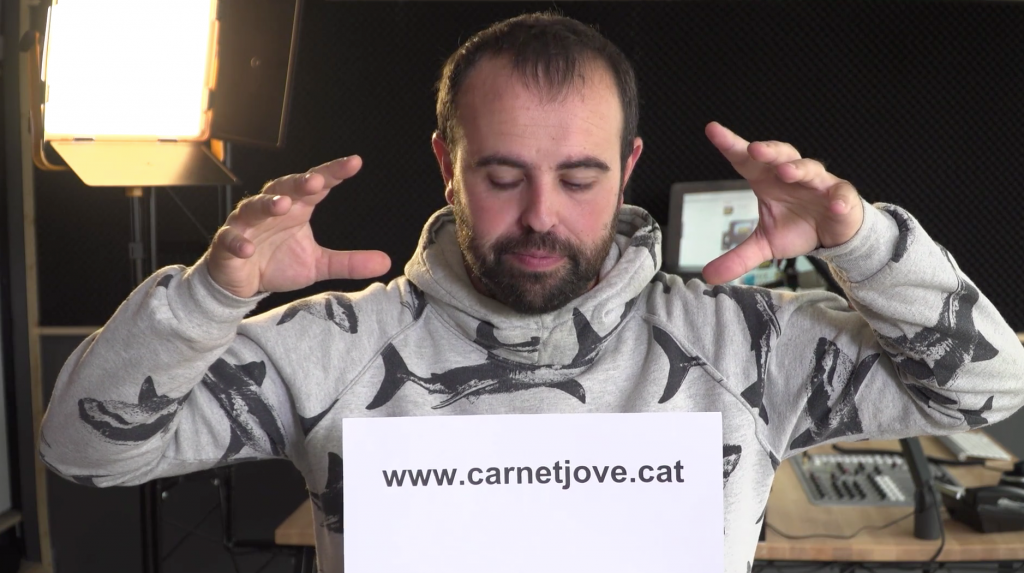 CARNET JOVE | Belowactions street marketing Barcelona