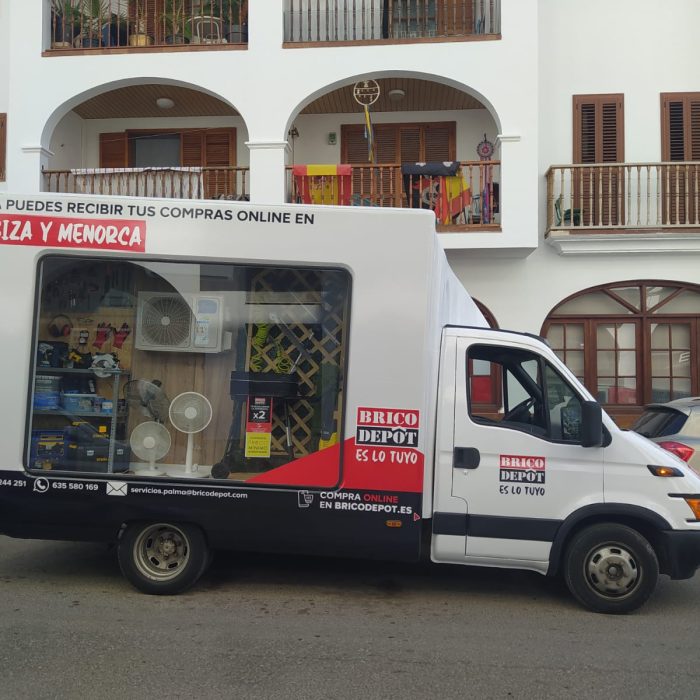 CAMION TRANSPARENTE - BRICODEPOT
